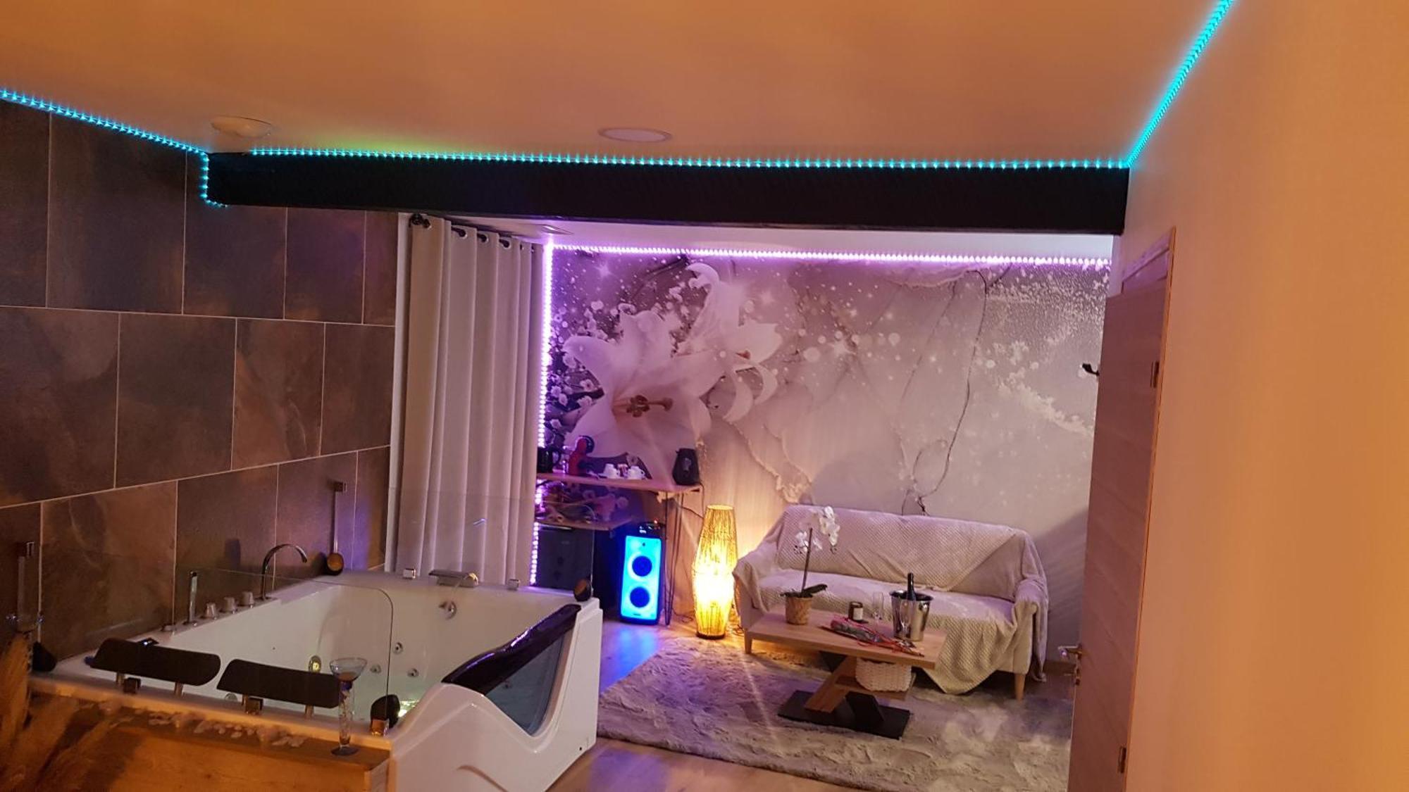 Love Room Jaccuzi Puisserguier Exterior photo